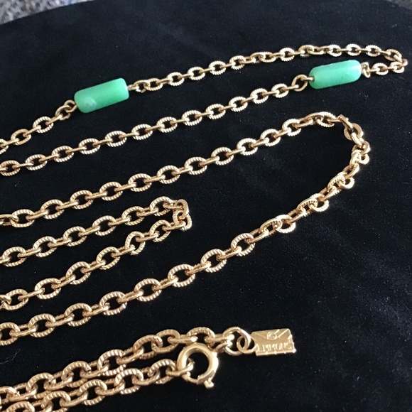 Vintage Emmons Signed Necklace Gold Tone Green Beads - Picture 9 of 12